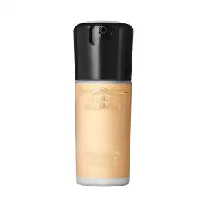 Mac Studio Radiance Serum-Powered Foundation 30Ml Nc20