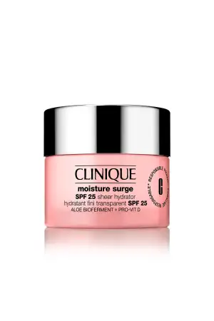Moisture Surge™ Spf25 Sheer Hydrator Clinique Πρόσωπο Ενυδατωση - Αντιγηρανση Κρέμα Ημέρας